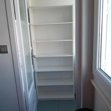 Grand Avec Garage *